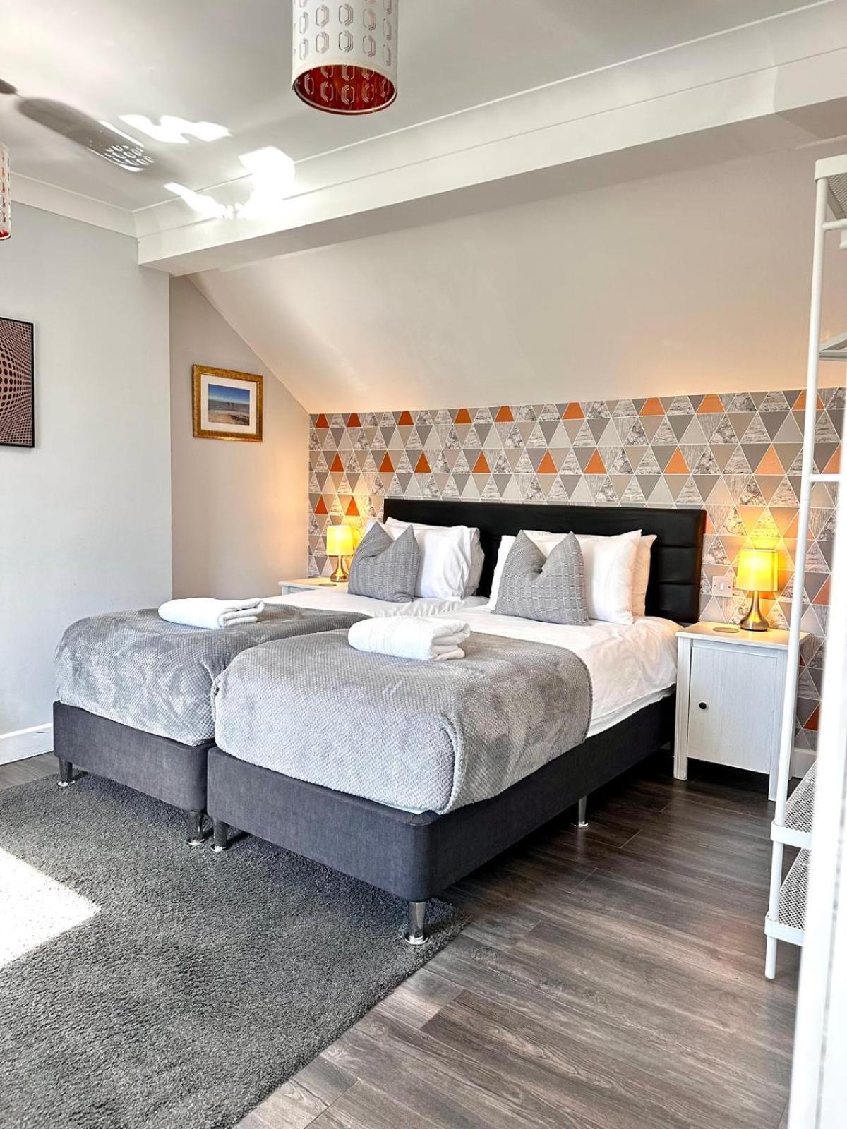 Sweet Suites Lytham リザム・セント・アンズ エクステリア 写真